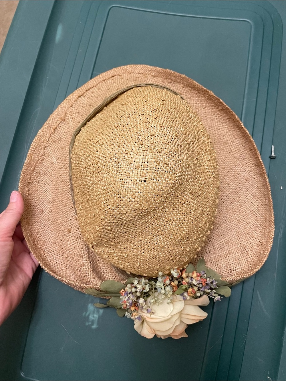Vintage 90s Tina Luxe Straw Sun Hat with Cream Rose Accent - Picture 3 of 9